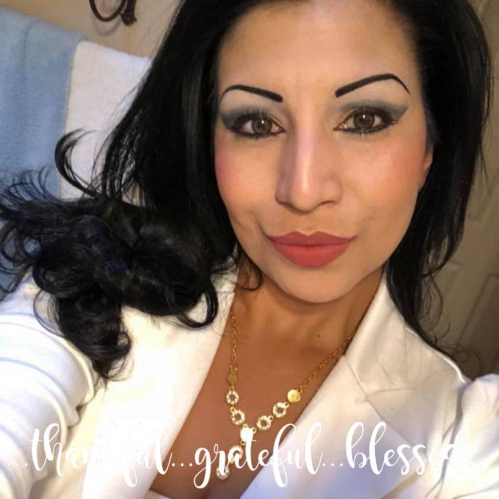 Meet your Posher, Karla